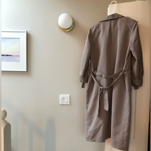 Vero Moda lightweight tench. - Picture 3 of 3